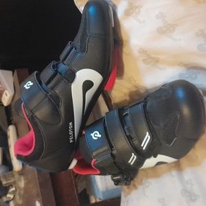 Peloton Altos Cycling shoes